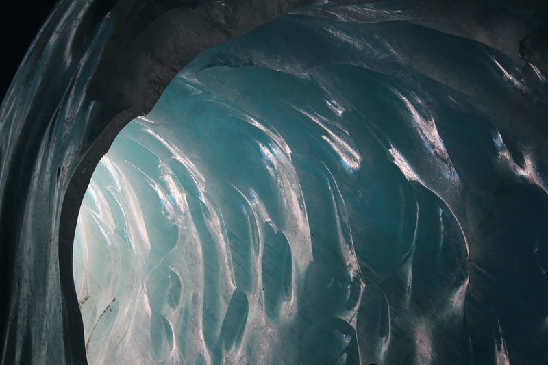 sunlight, full frame, solid, cold temperature, no people, outdoors, day, icicle, pattern, frozen, close-up, 5K, ice cave, sea, glacier, ice, backgrounds