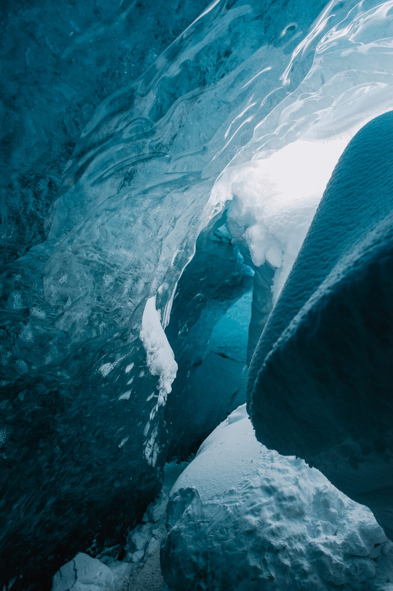 melting, winter, snow, iceberg - ice formation, outdoors, 4K, cold temperature, high angle view, nature, cave, no people, ice, frozen, environment, formation