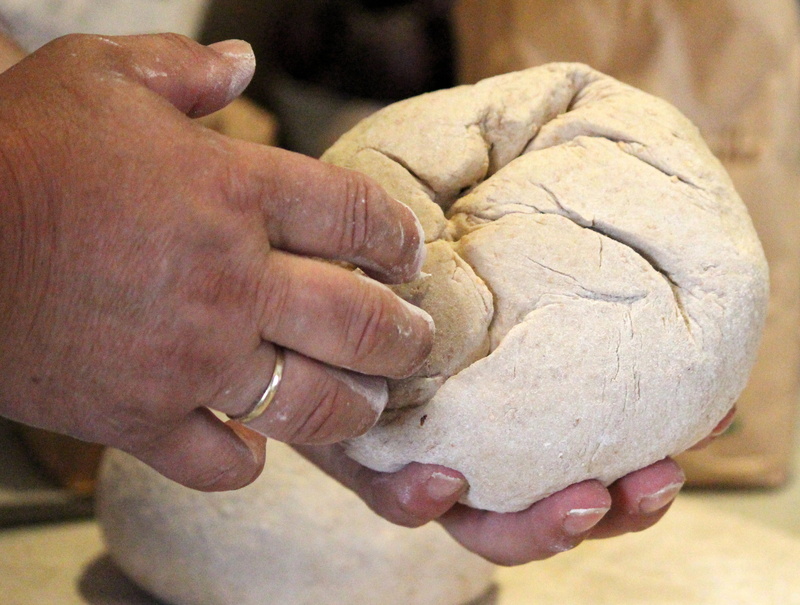 food, body part, bread, mud, baked, Dough, knead dough, holding, human body part, Flour, making, edit, form, Bake, 2K, one person, preparation, finger