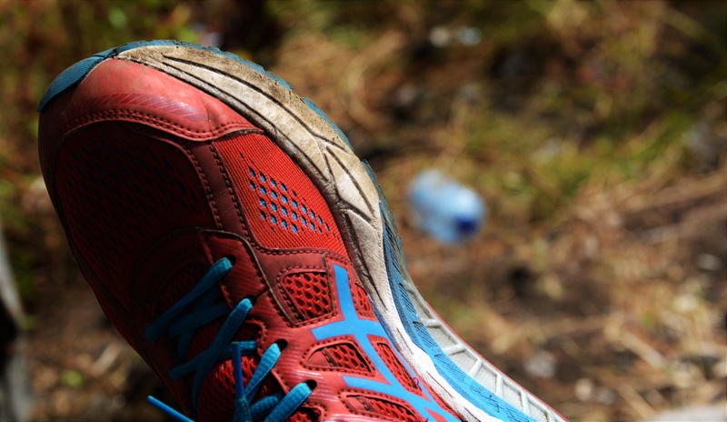 red, hiking, treeking, fako, nature, sports equipment, outdoors, human limb, leisure activity, selective focus, human leg, land, close-up, mountains, shoes