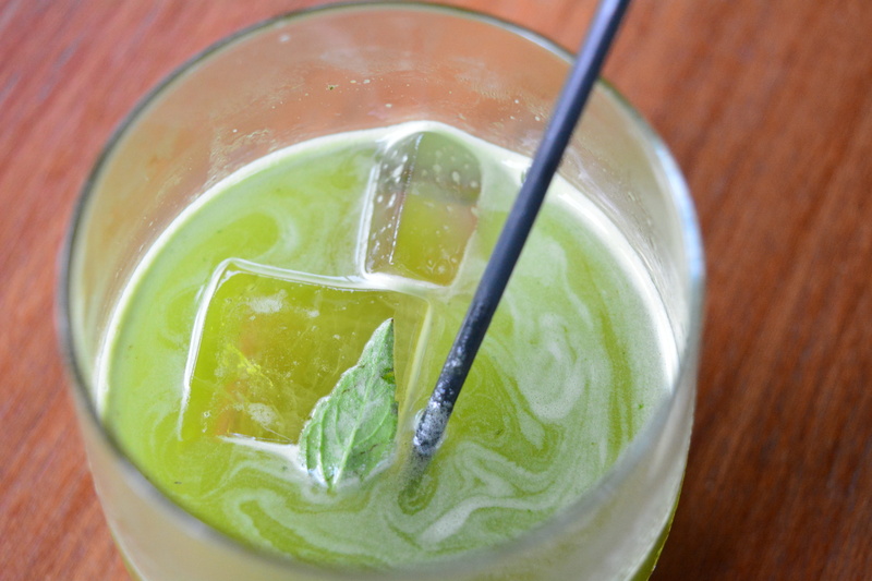 refreshment, cameroun, cocktail, basil, drink, healthy eating, glass, lime, garnish, iya, mint leaf - culinary, cold temperature, citrus fruit, drinks