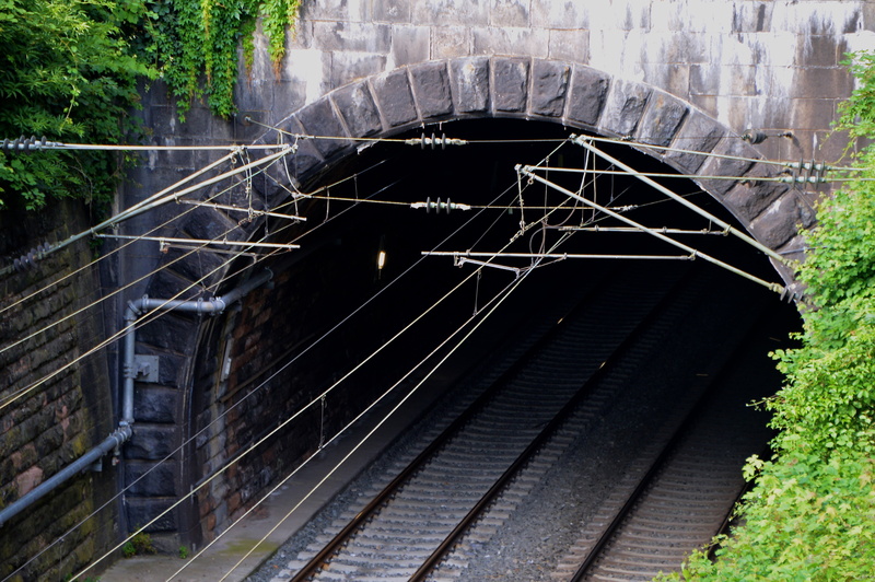 trains, route, direction, gleise, tunnel, transportation, transport, train, 5K, building exterior, transport and traffic, plant, nature, connection, architecture