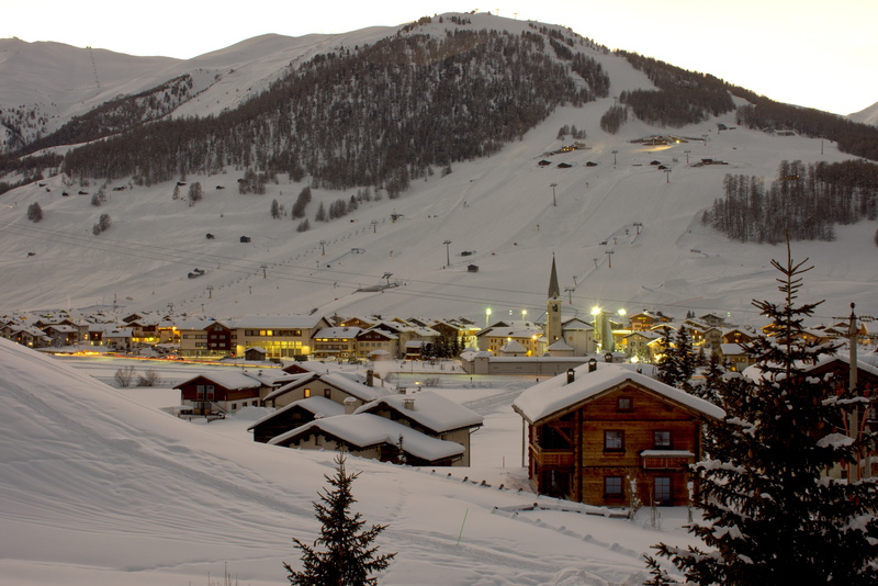 snowcapped mountain, scenics - nature, cold temperature, sky, alpine, chalet, cold, house, tree, no people, wood, winter, mountain, mountains, landscape
