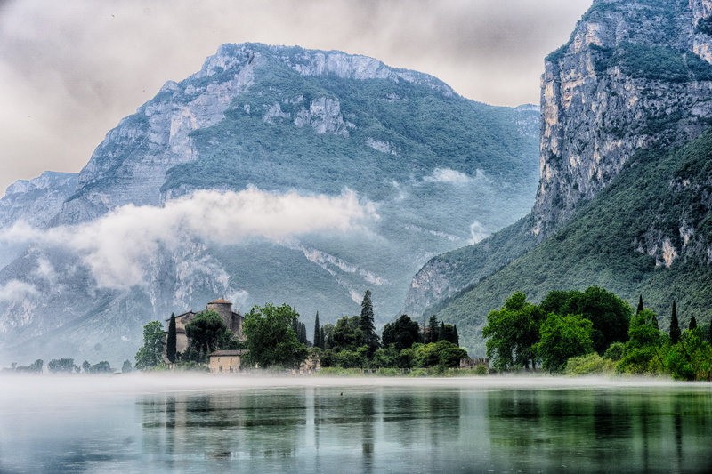 europe, cloud, cultures, dolomites, tree, travel, foggy, 5K, journey, shore, village, reflection, tourism, castle, scenics, lakeside, vacations, villa