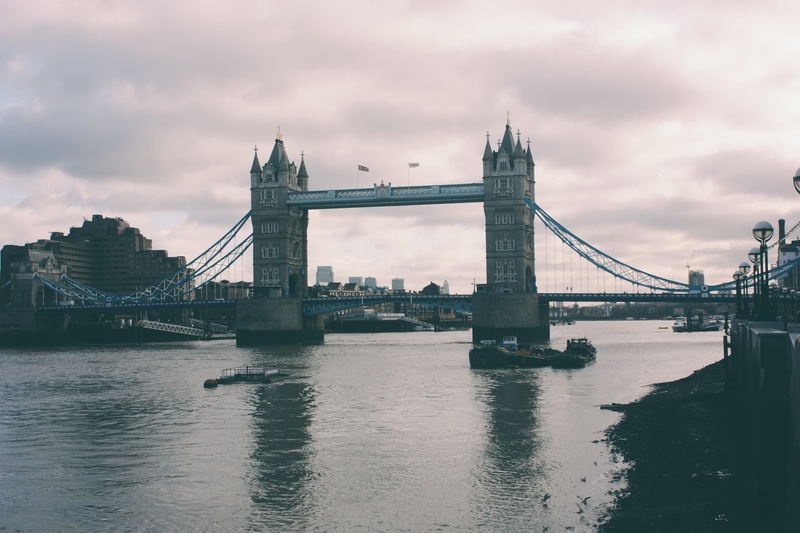 landmark, historic, english, britain, culture, rain, sky, engineering, transportation, europe, landscape, british, waterfront, gray, outdoors, architecture
