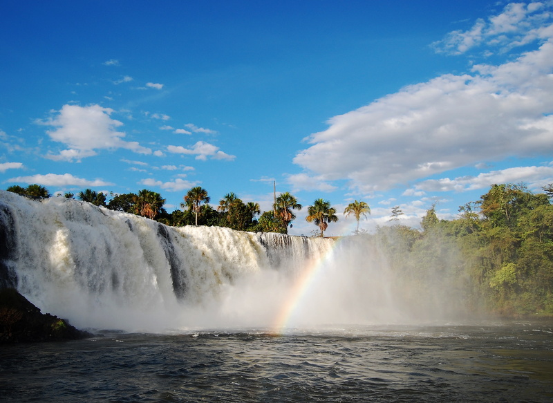 nature, tree, motion, scenics - nature, spraying, scenics, outdoors, tangará, falling, waterfall, trees, travel destinations, clouds jump, no people, river