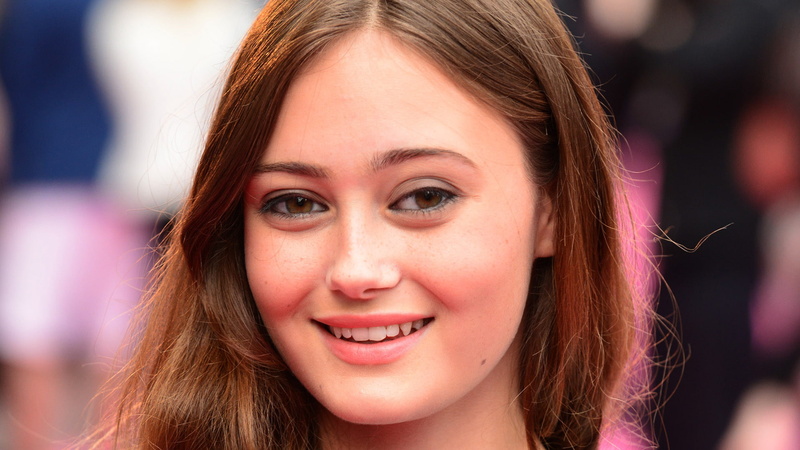 Ella Purnell, Actress, Smile, Brown Eyes, Actresses, Brunette, Celebrity, Girl, Woman, Face, 1080P