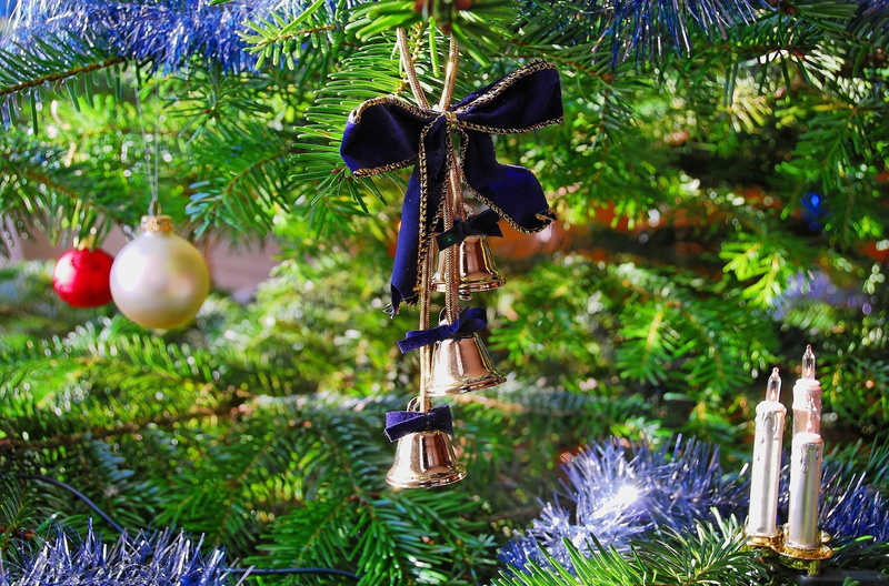 christmas, toys, close, tree, bells, ribbon, ornaments, new, 2K, new year, close-up, year