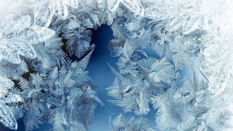 frosted glass  picture, crystal, snowflake, cold temperature, 2K, high angle view, no people, nature, ice crystal, pattern, close-up, blue, frozen, transparent