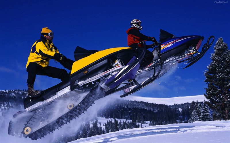 motosnieve, pilotos, saltando, nieve, 2K