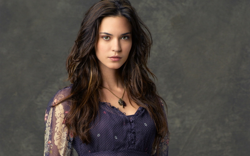1080P, Odette, Annable