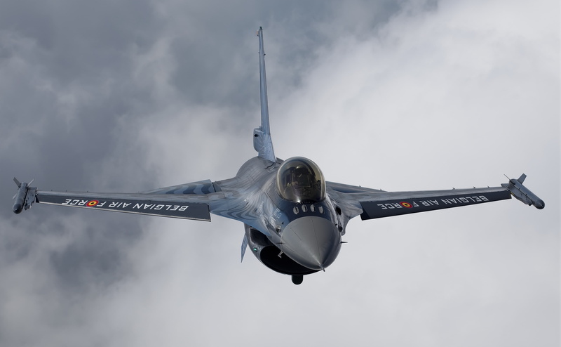 plane, air, mid-air, low angle view, jet, day, flying, military, cloud - sky, Force, aerospace industry, no people, nature, Army, outdoors, mode of transportation