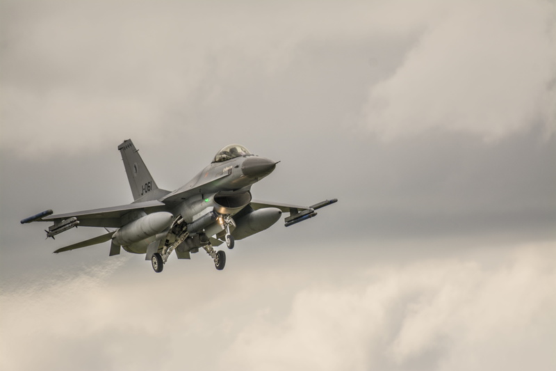 transportation, 5K, aggression, sky, aircraft, armed forces, fighter, aerospace industry, fighter plane, f16, government, aerobatics, military airplane