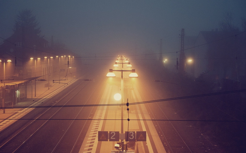 mist, train station, fall, warm colors, night, 1080P