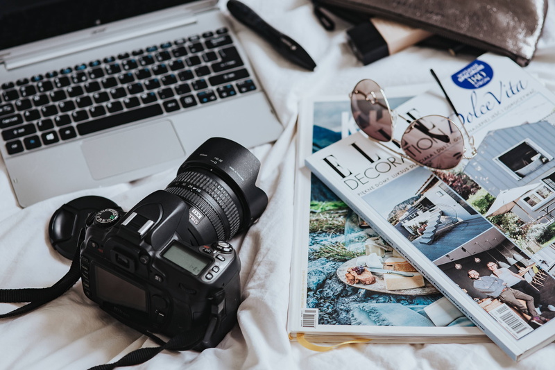 furniture, connection, bed sheets, adult, camera - Photographic Equipment, Silver, portable information device, camera, sheet, business, computer, items