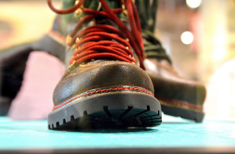 belief, 4K, hiking shoes, focus on foreground, royalty, close-up, spirituality, fashion, jewelry, no people, department store, ornate, selective focus