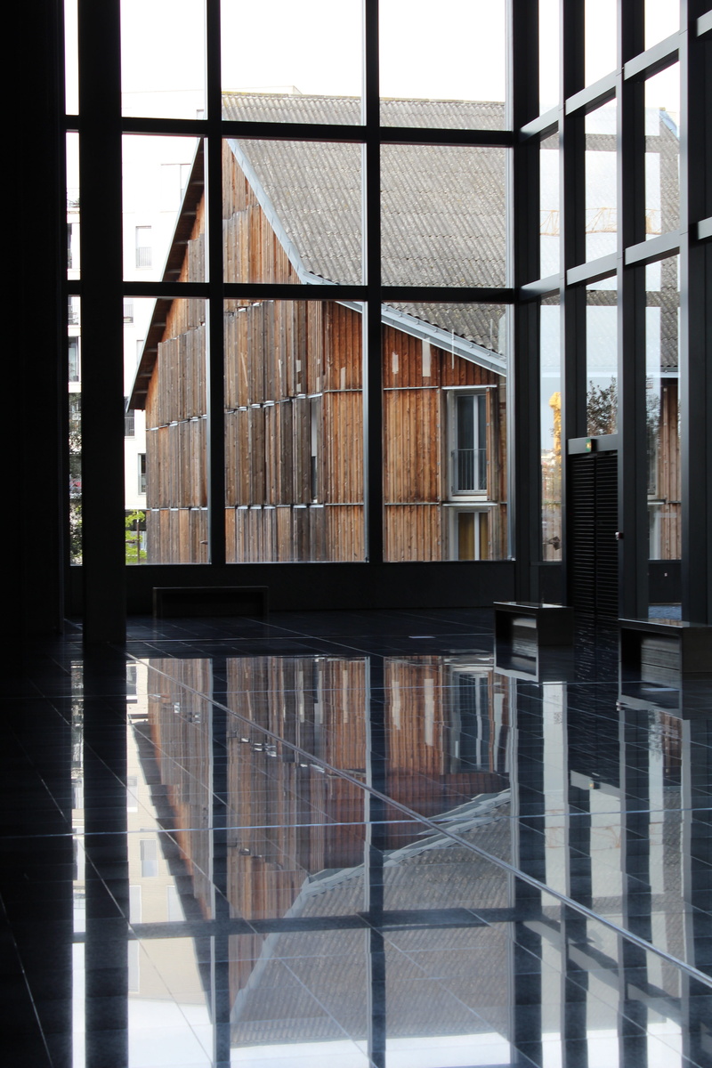 modern, house, city, 5K, wood, glass - material, palace, building, straight, old house, no people, residence, history, outdoors, vitreous, roofs, light
