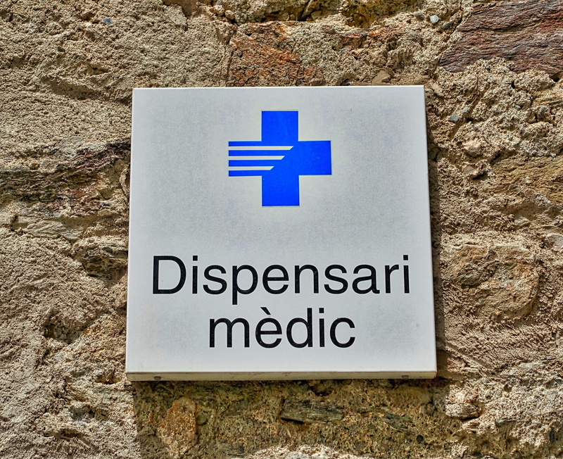 2K, clinic, script, no people, day, prescription drugs, close-up, information sign, pills, medical, prescription, message, symbol, western script, wall