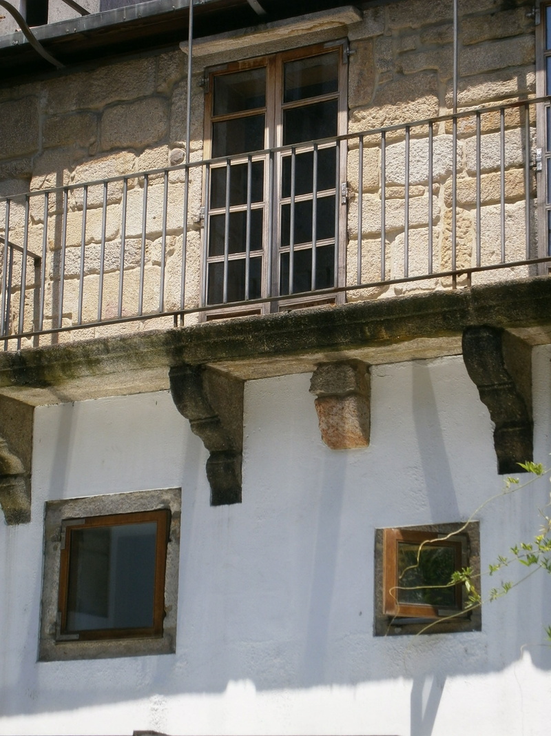 outdoors, window, low angle view, building exterior, damaged, no people, helmet hair, run-down, glass - material, house, day, 2K, reflection, built structure