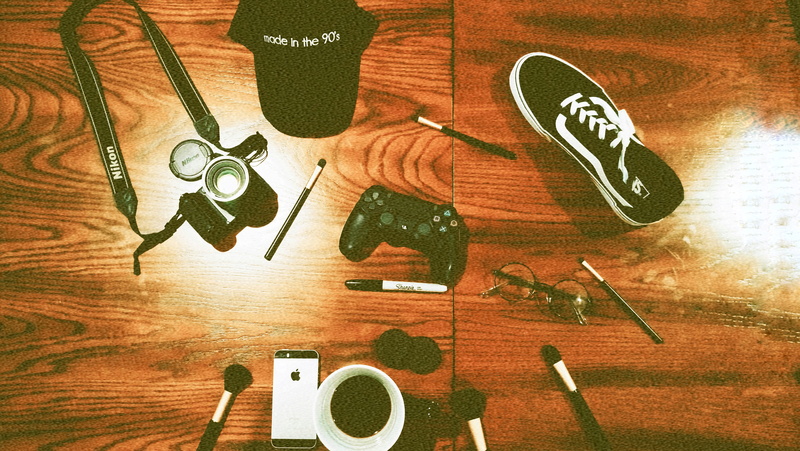 communication, craft, text, blacks, play 4, indoors, art and craft, paper, vans, 5K, nature, camara, close-up, table, directly above, high angle view