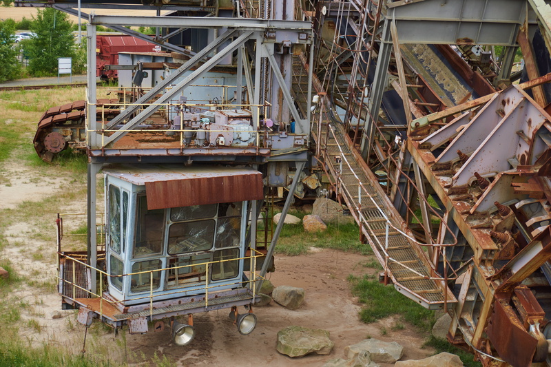 nature, bucket wheel excavators, mode of transportation, transportation, damaged, open pit mining, abandoned, decline, overburden, 5K, architecture, water