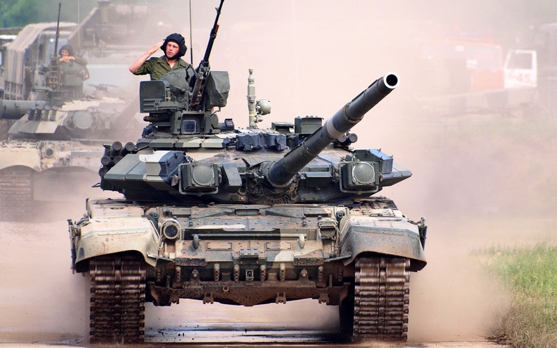machine gun, military, infantry, green, battlefield, adult, aggression, power, battle, armored Tank, war, security, army, tanker, cannon, camouflage, government
