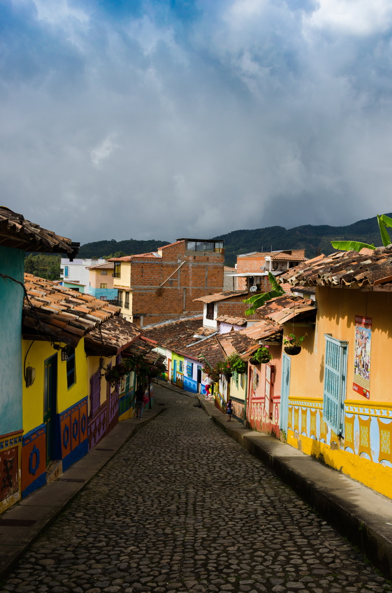 urban Scene, house, places of interest, tourism, cloud - sky, sunny, day, street, color, town, colorful, holiday, transportation, nature, 4K, direction