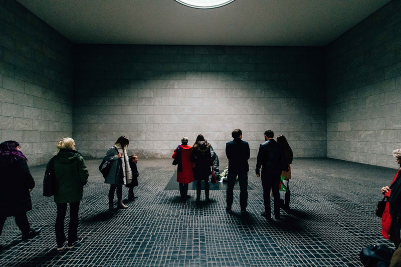 subway station, berlin, public transportation, real people, architecture, crowd, waiting, wall - building feature, monument, moody, travel, men, adult
