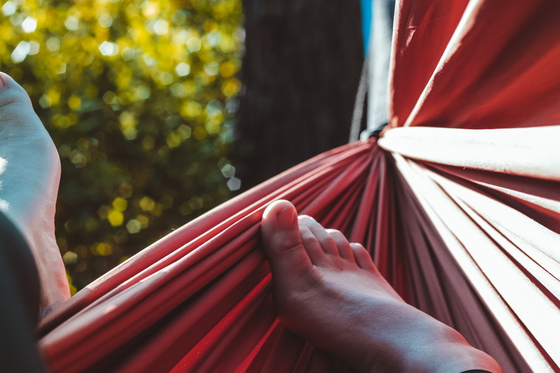 campinglife, wood, human body part, food, relaxation, adult, relaxing, bus, t5, one person, human hand, red, untitled, body part, lying down, leisure activity