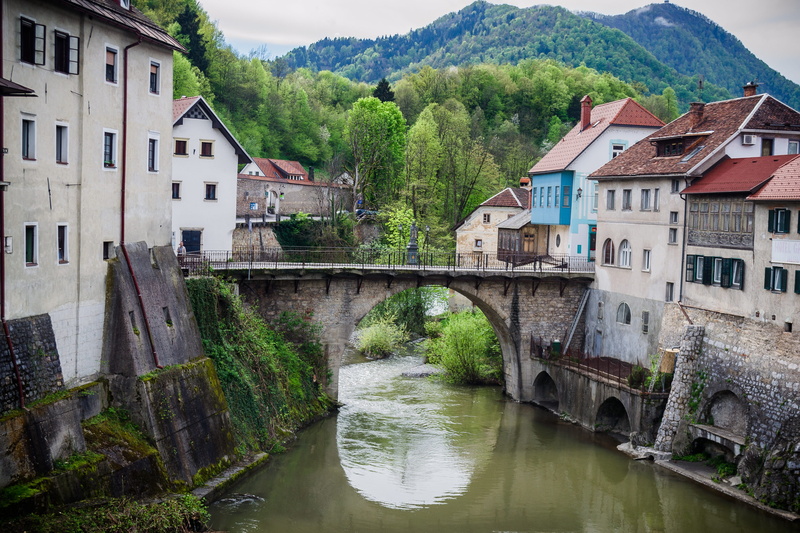 bridge, house, water, plant, 4K, no people, transportation, nature, residential district, connection, built structure, building exterior, slovenia, architecture