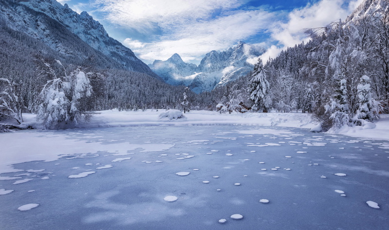 winter, Julian Alps, mountains, Lake Jasna, lake, The Julian Alps, 4K, Kranjska Gora, Lake Clear, Slovenia, forest