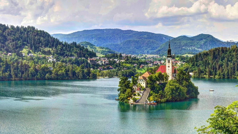 island, alps, mount scenery, spire, water, outdoors, sky, nature, built structure, building, slovenia, scenics - nature, building exterior, architecture