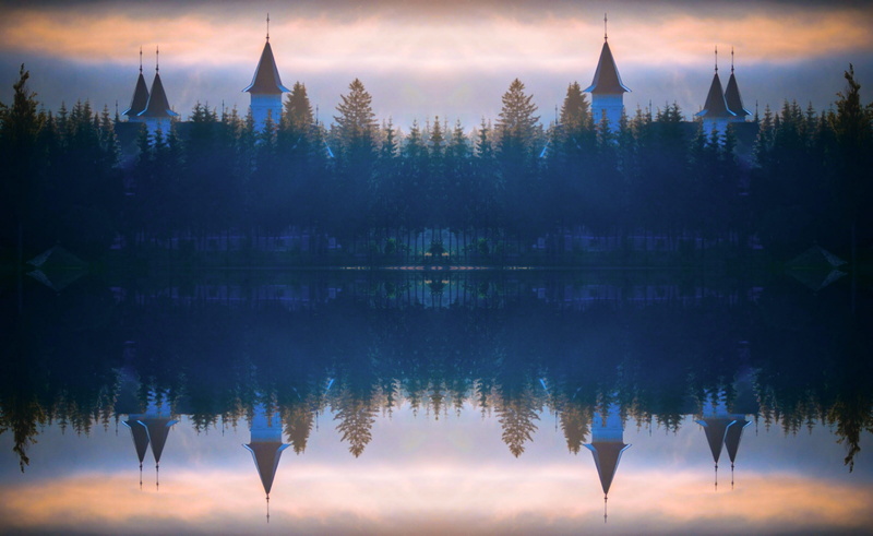 historic, religion, beautiful, outdoors, architecture, beauty in nature, cloud - sky, travel, panoramic, church, 2K, fog, top, tourism, lake bled, standing water