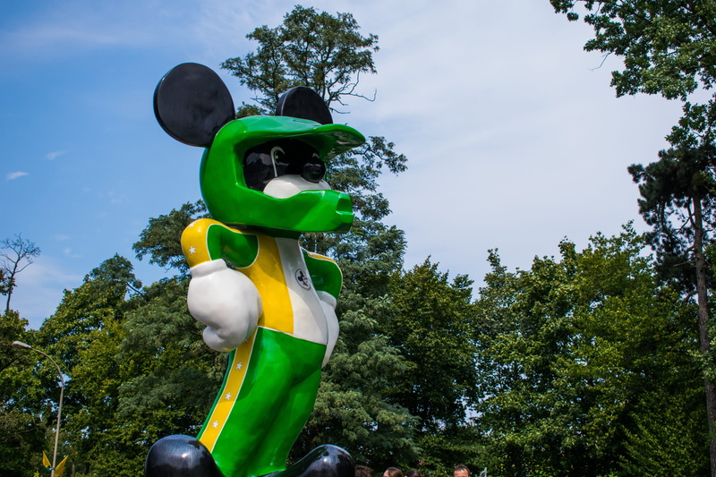 low angle view, human representation, male likeness, representation, slag, green color, growth, zielona gora, tree, mouse, nature, speedway, outdoors, pole