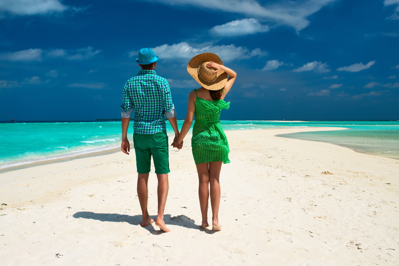 s, travel, standing, beauty in nature, romance, tropical Climate, land, caucasian Ethnicity, vacations, men, tourism, 8K, relaxation, walking, hat, travel Destinations