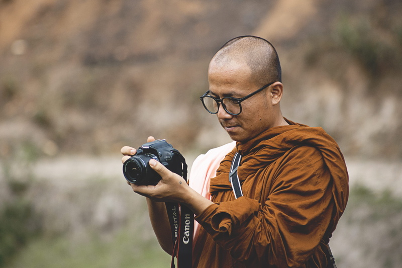 human, people, photographer, 4K, photographic equipment, camera, robe, photography themes, holding, camera - photographic equipment, thailand, technology
