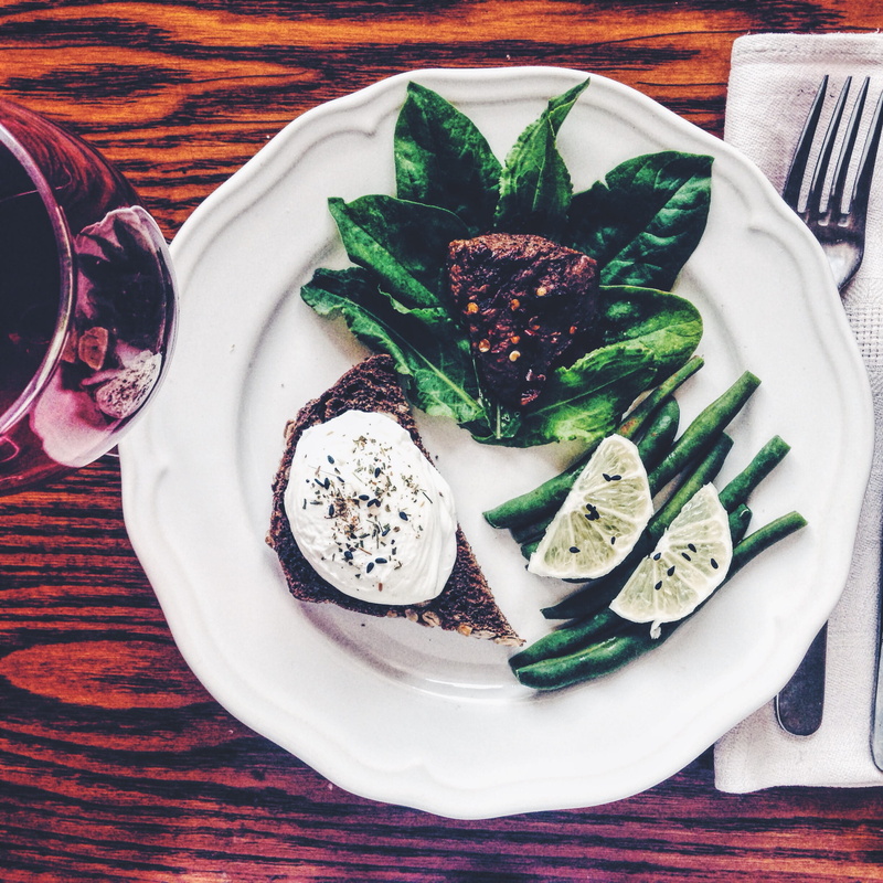 wood - Material, gourmet, table, directly above, still life, ready-to-eat, dinner, 1080P, lunch, high angle view, freshness, plate, poached egg, eating utensil
