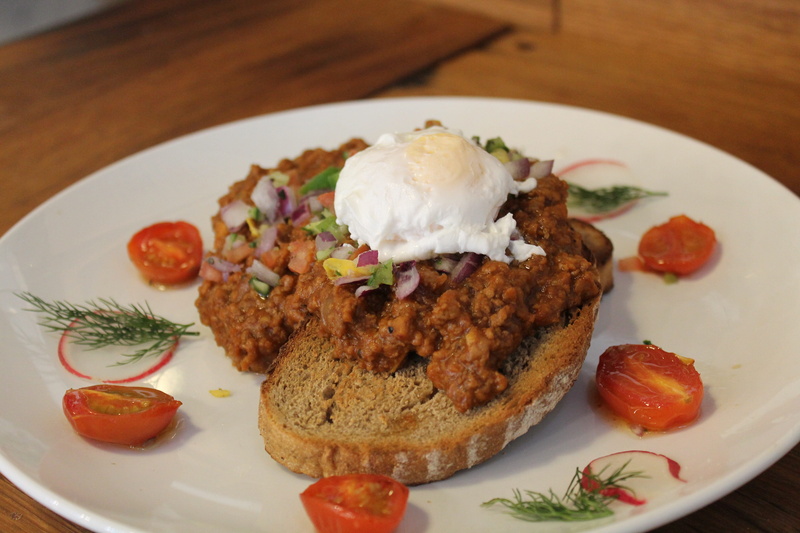 vegetable, indulgence, eat, herb, plate, food and drink, ready-to-eat, indoors, restaurant, serving size, mince, table, garnish, beef, rye open sandwich