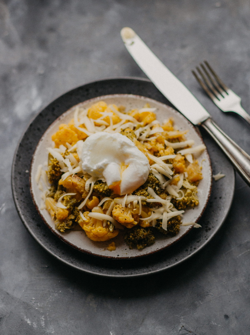 4K, garnish, food and drink, egg, cheese, pasta, indulgence, poached egg, freshness, comfort food, cutlery, kitchen utensil, food, lunch, dinner, tasty