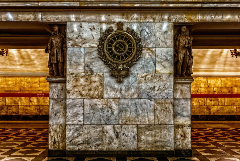 5K, russia, hammer, a wreath of honor, travel destinations, belief, spirituality, tiled floor, soviet union, railway station, religion, building exterior