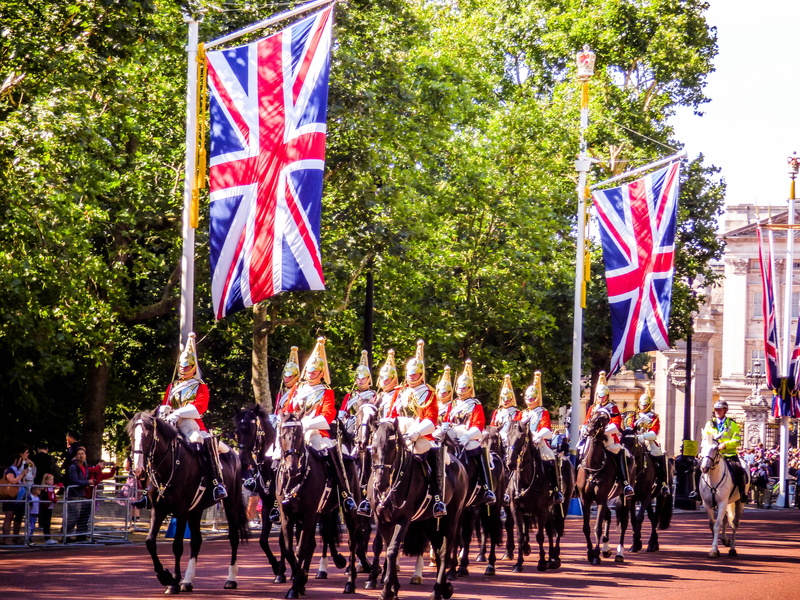 horse rider, military, english, city, outdoors, flags, national, crowd, united, UK, celebration, ceremonial, independence, great britain, people, england
