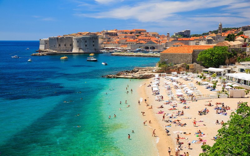 hd, sea, beautiful, travel, land, 2K, built structure, sky, dubrovnik, building, incidental people, day, sunlight, high angle view, banje, architecture
