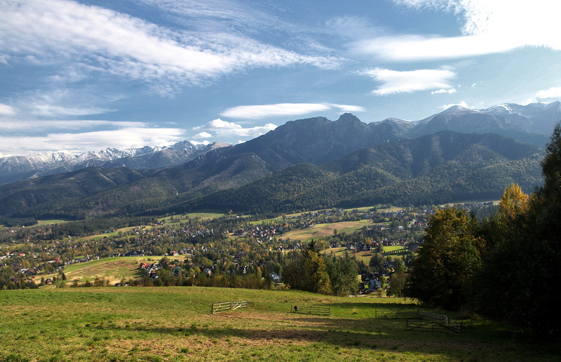 mountain, peace of mind, the purity of the, scenics - nature, panorama, no people, trees, field, outdoors, cloud - sky, building, clarity, leafed, buried