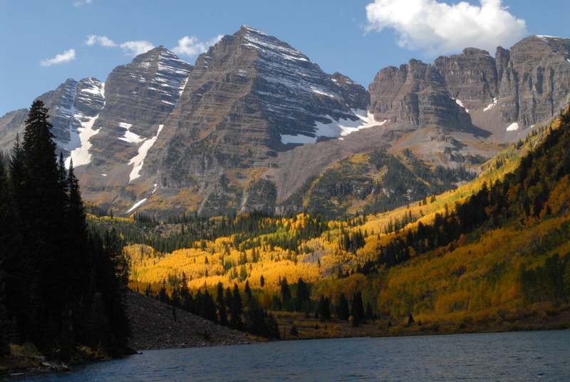near, blue sky, outdoors, Maroon Bells, Colorado, green, yellow, rock - Object, photography, scenics, snowy, SM, Lake, FS, White River National Forest
