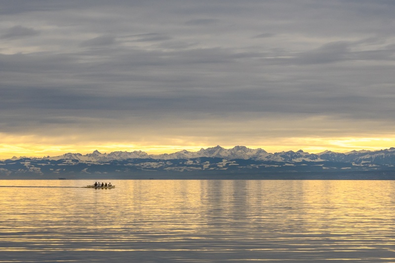 sea, together, light reflections, riding, reflection, day, orange color, sunset, lake, landscape, mountains, sport, idyllic, boat, ocean, scenics - nature