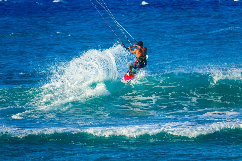 men, leisure activity, sport, surfer, water sports, wave, surfing, surf, boats, wind surfing, kiteboarding, one person, motion, outdoors, 4K, beach, freedom