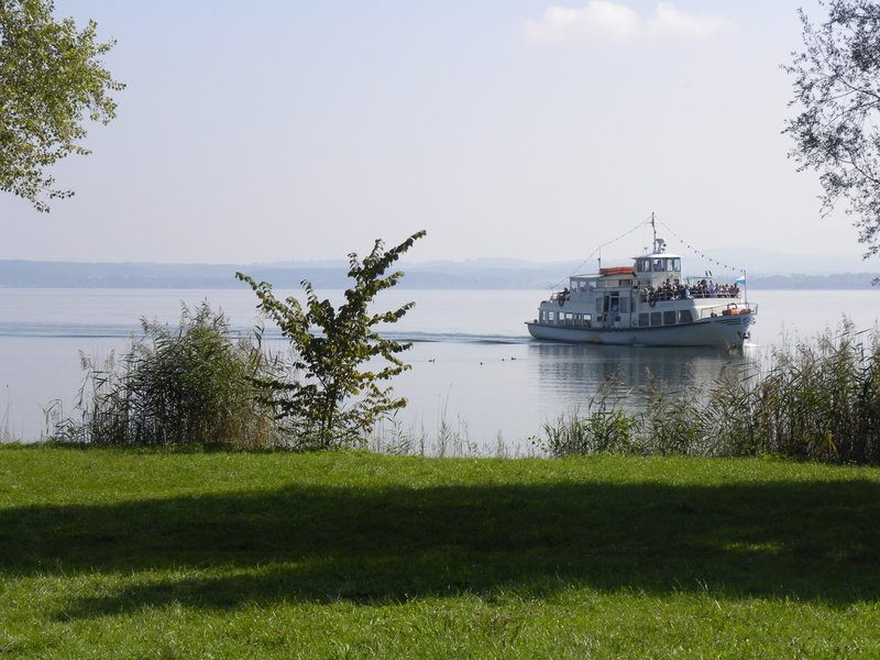 grass, water, tree, sky, 4K, passenger craft, nautical vessel, travel, plant, germany, nature, transportation, bavaria, lake, mode of transportation, growth