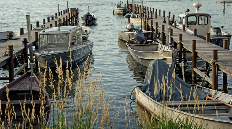 post, motorboat, water sports, architecture, chiemsee, nature, 5K, mode of transportation, transportation, jetty, built structure, Anchorage, railing
