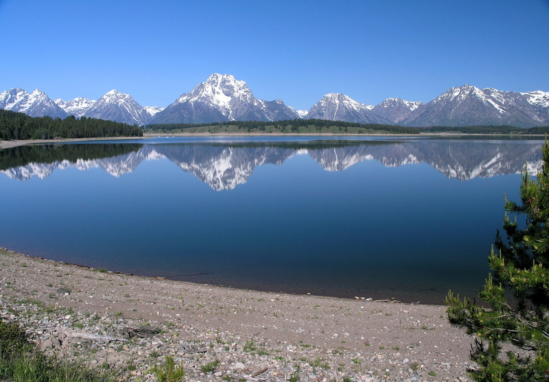 desktop backgrounds, water, scenic, environment, reflection, 2K, scenics - nature, mountain peak, mountains, no people, landscape, calm, mac