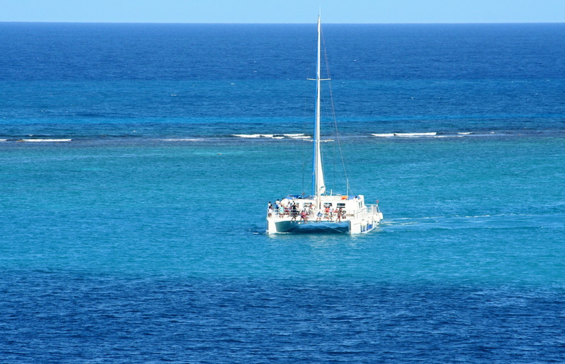 boating, nature, sailing, clear, landscape, sail, bank, water, sky, horizon over water, beauty in nature, outdoors, tranquil scene, catamaran, day, idyllic